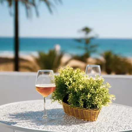 Avenida Playa 2* Zahara de los Atunes